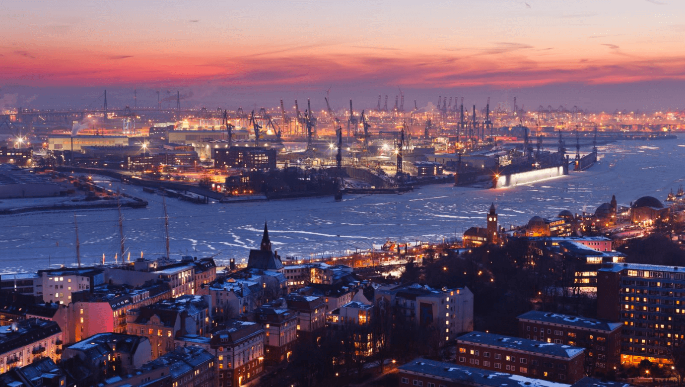 ハンブルク：海のクリスマス「ホーリー・ハンブルク」の散歩